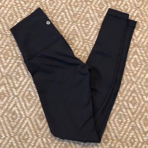 Lululemon Classic Wunder Under High Rise Pant